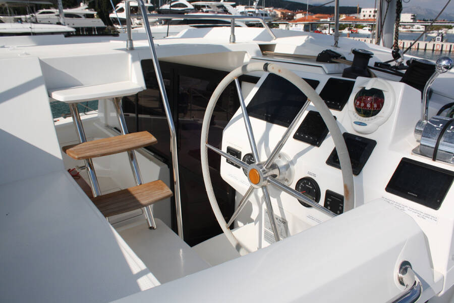 Fountaine Pajot Astrea 42