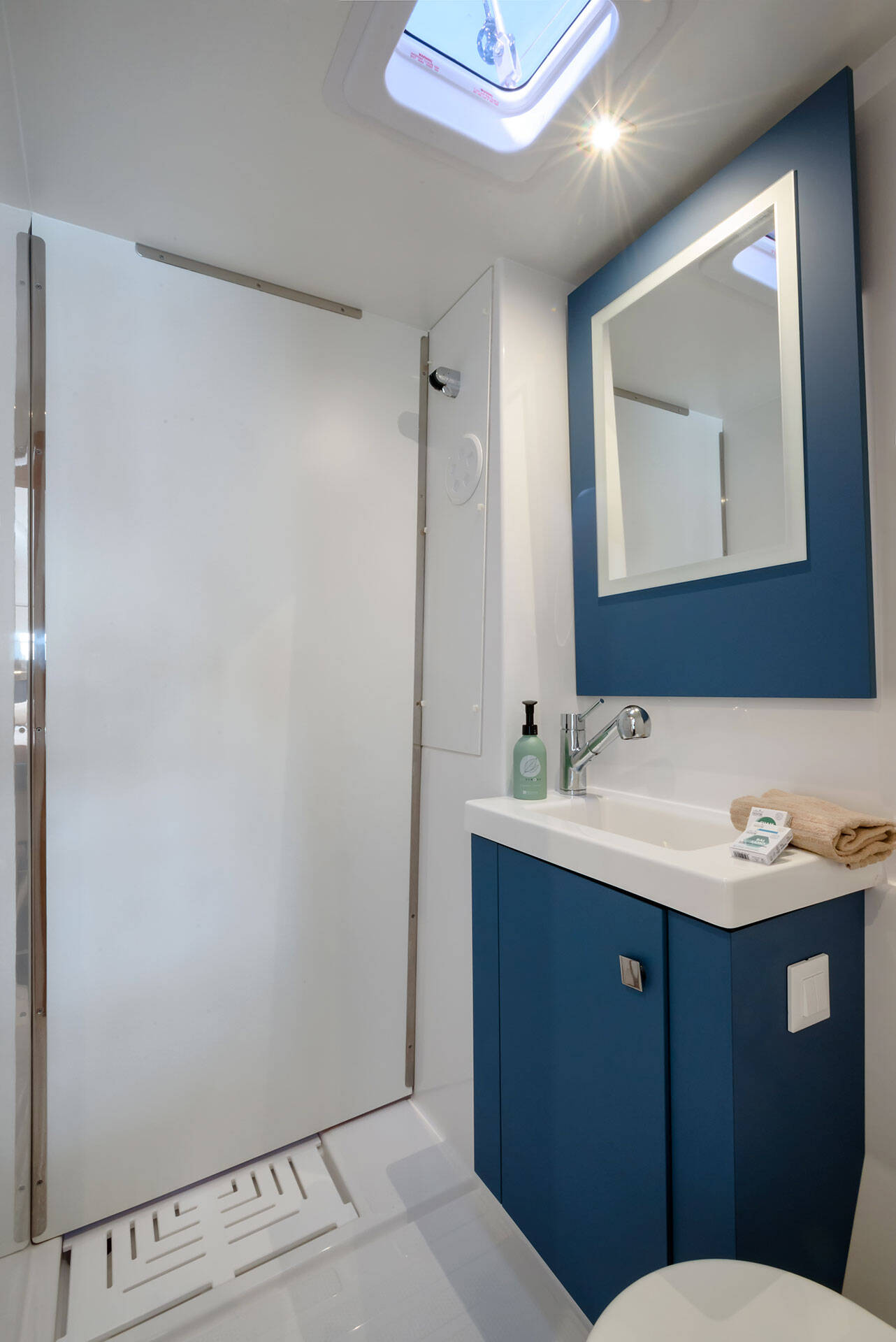 Fountaine Pajot Astrea 42