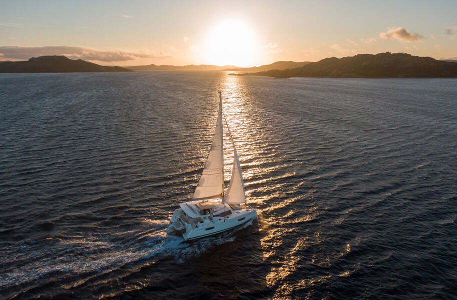 Fountaine Pajot Astrea 42
