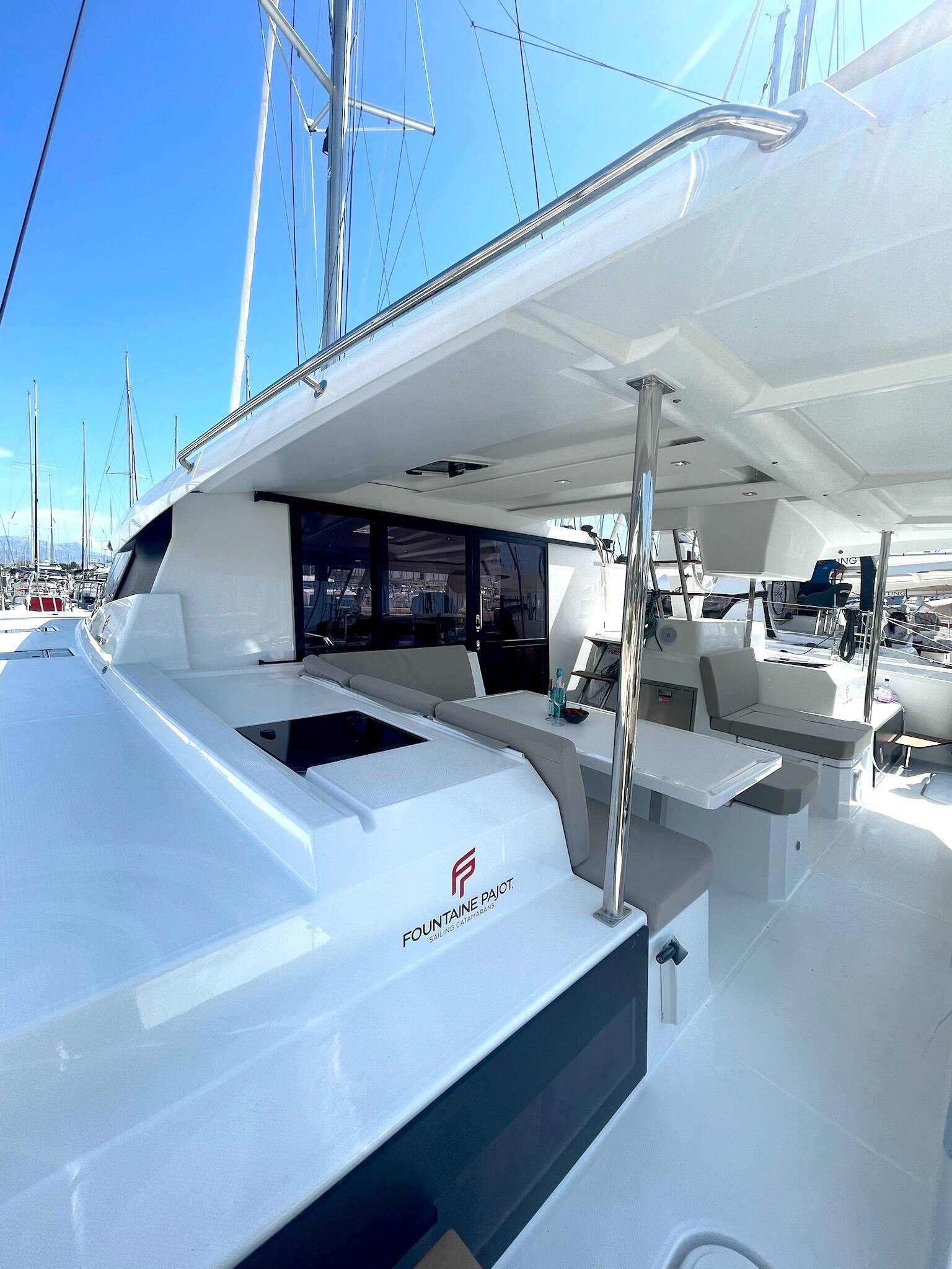 Fountaine Pajot Astrea 42