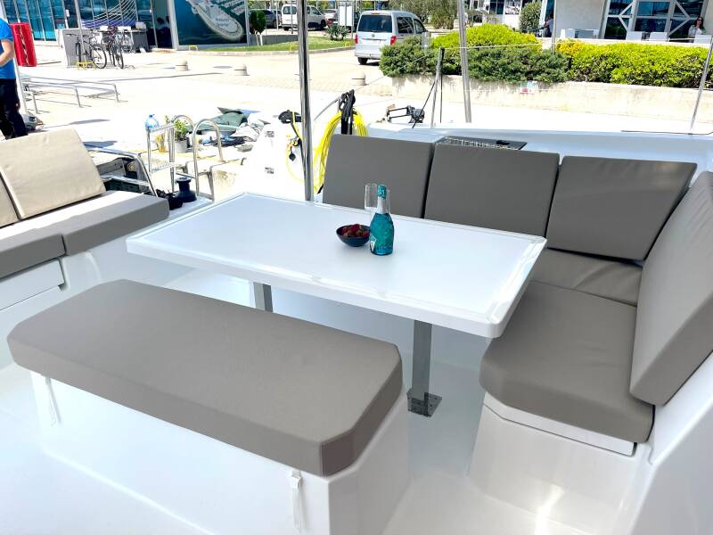 Fountaine Pajot Astrea 42