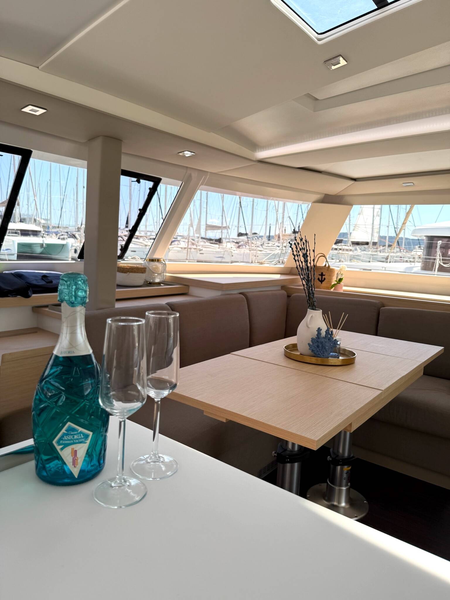 Fountaine Pajot Astrea 42