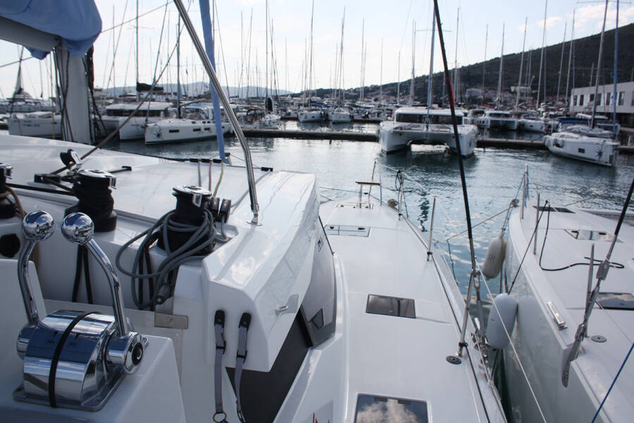 Fountaine Pajot Astrea 42