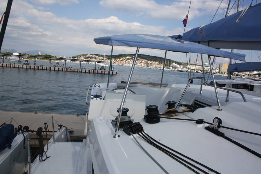 Fountaine Pajot Astrea 42