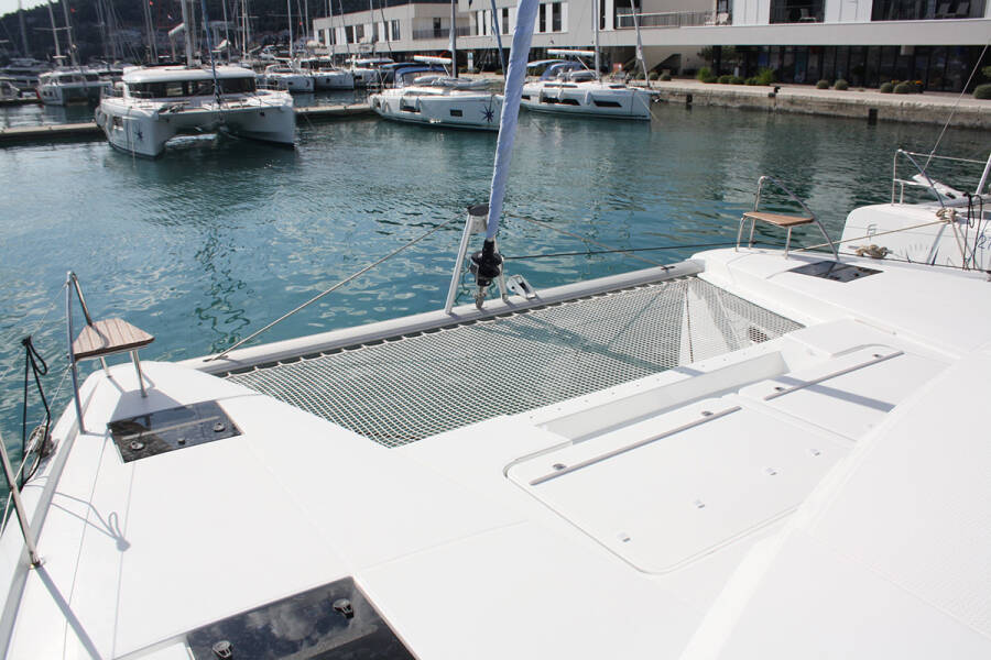 Fountaine Pajot Astrea 42