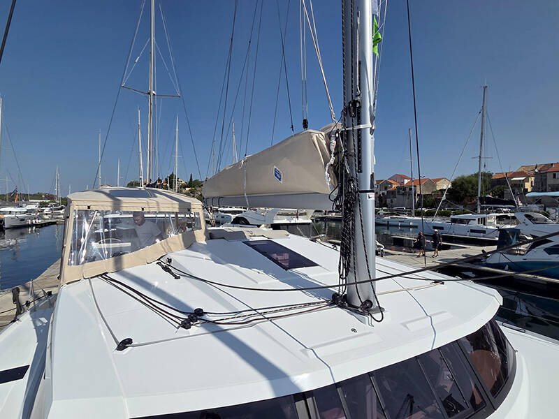 Fountaine Pajot Astrea 42