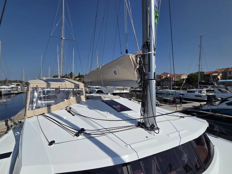 Fountaine Pajot Astrea 42