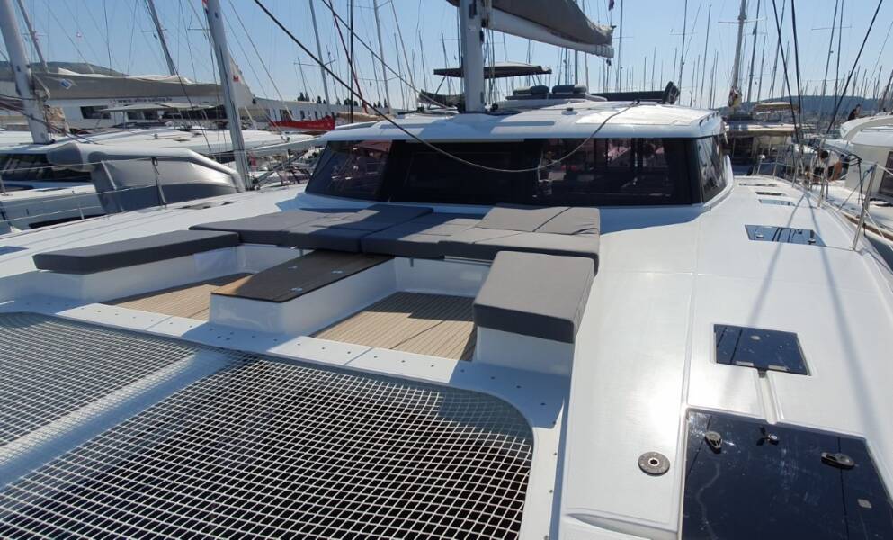 Fountaine Pajot Aura 51