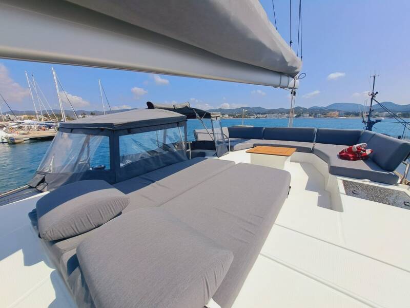 Fountaine Pajot Aura 51