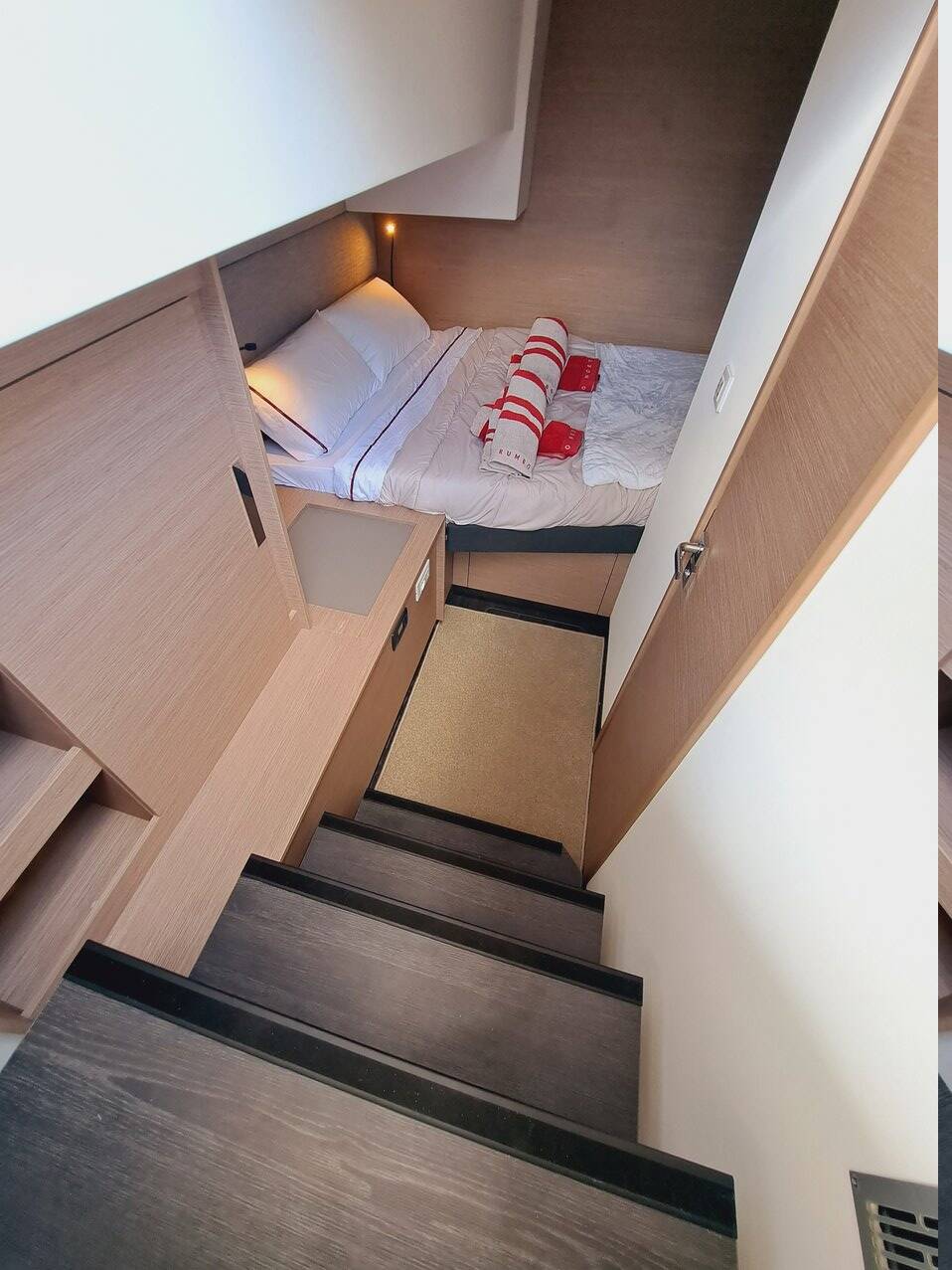 Fountaine Pajot Aura 51