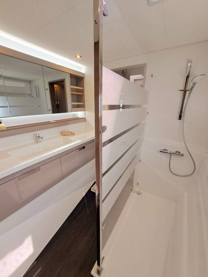 Fountaine Pajot Aura 51