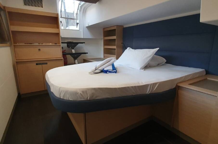 Fountaine Pajot Aura 51