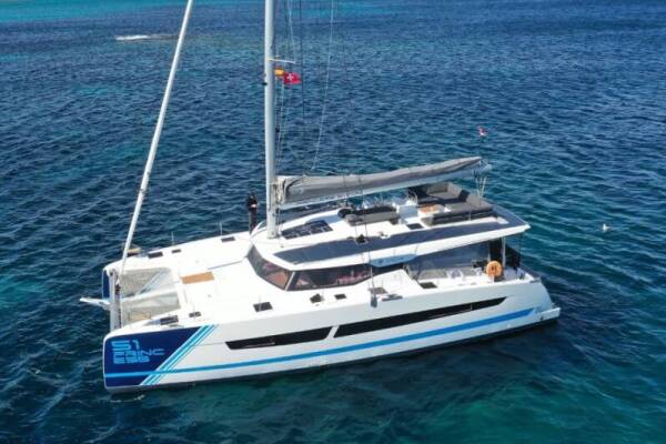 Fountaine Pajot Aura 51