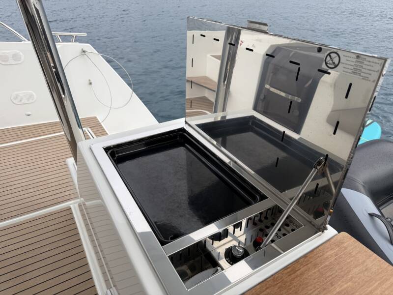 Fountaine Pajot Aura 51