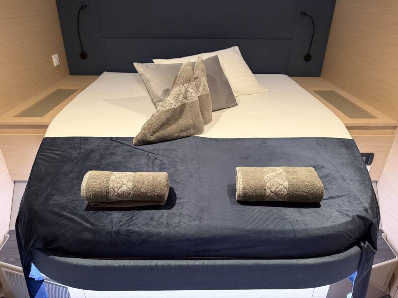 Fountaine Pajot Aura 51