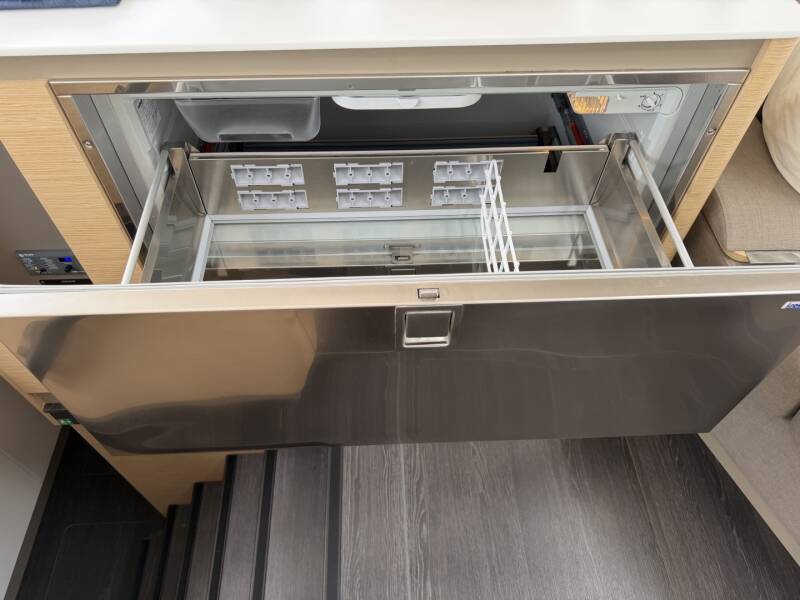 Fountaine Pajot Aura 51
