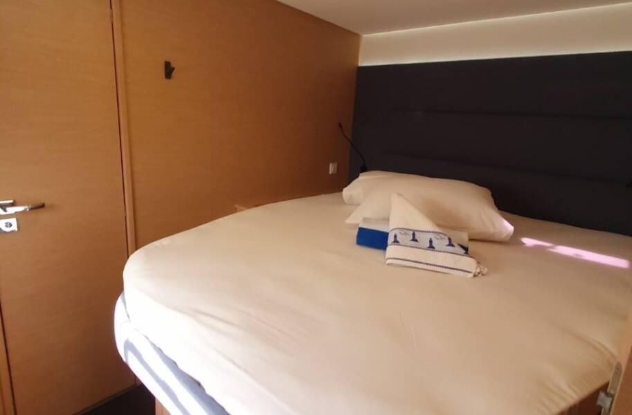 Fountaine Pajot Aura 51