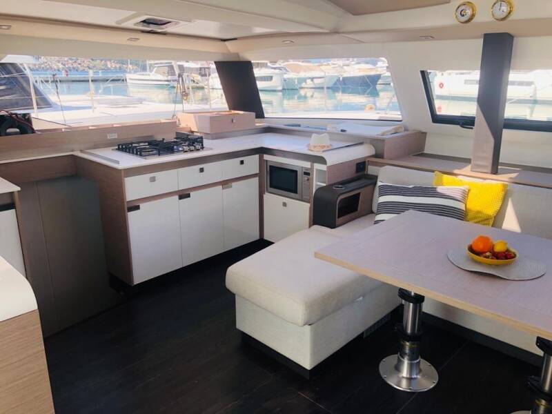 Fountaine Pajot Elba 45