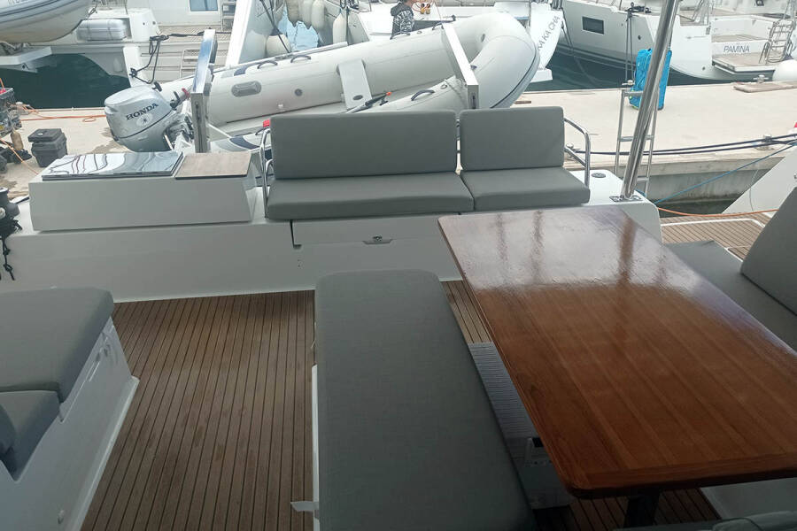Fountaine Pajot Elba 45