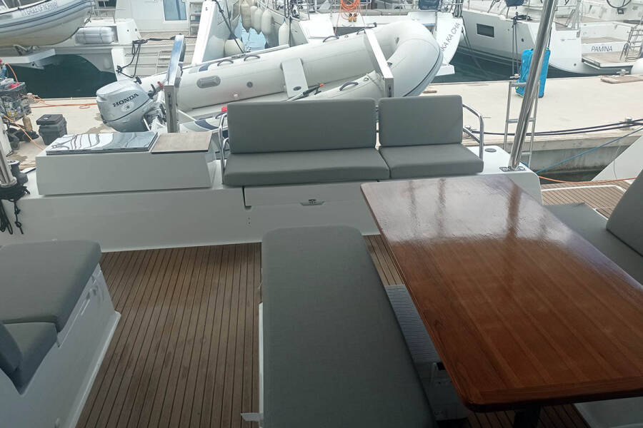 Fountaine Pajot Elba 45