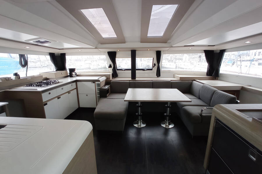 Fountaine Pajot Elba 45