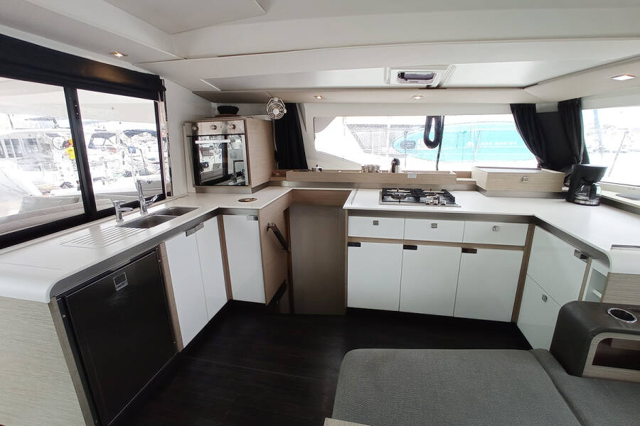 Fountaine Pajot Elba 45