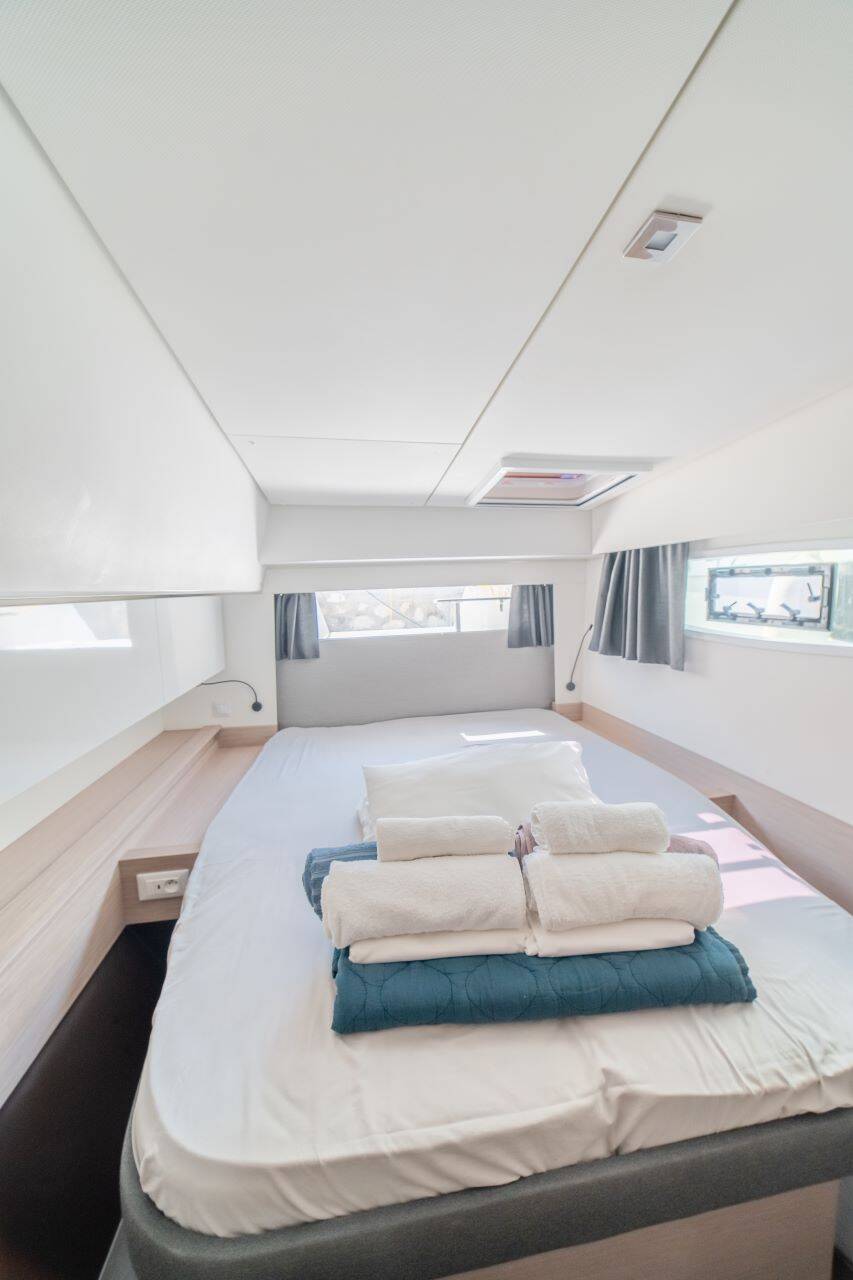 Fountaine Pajot Elba 45