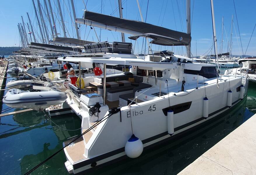 Fountaine Pajot Elba 45