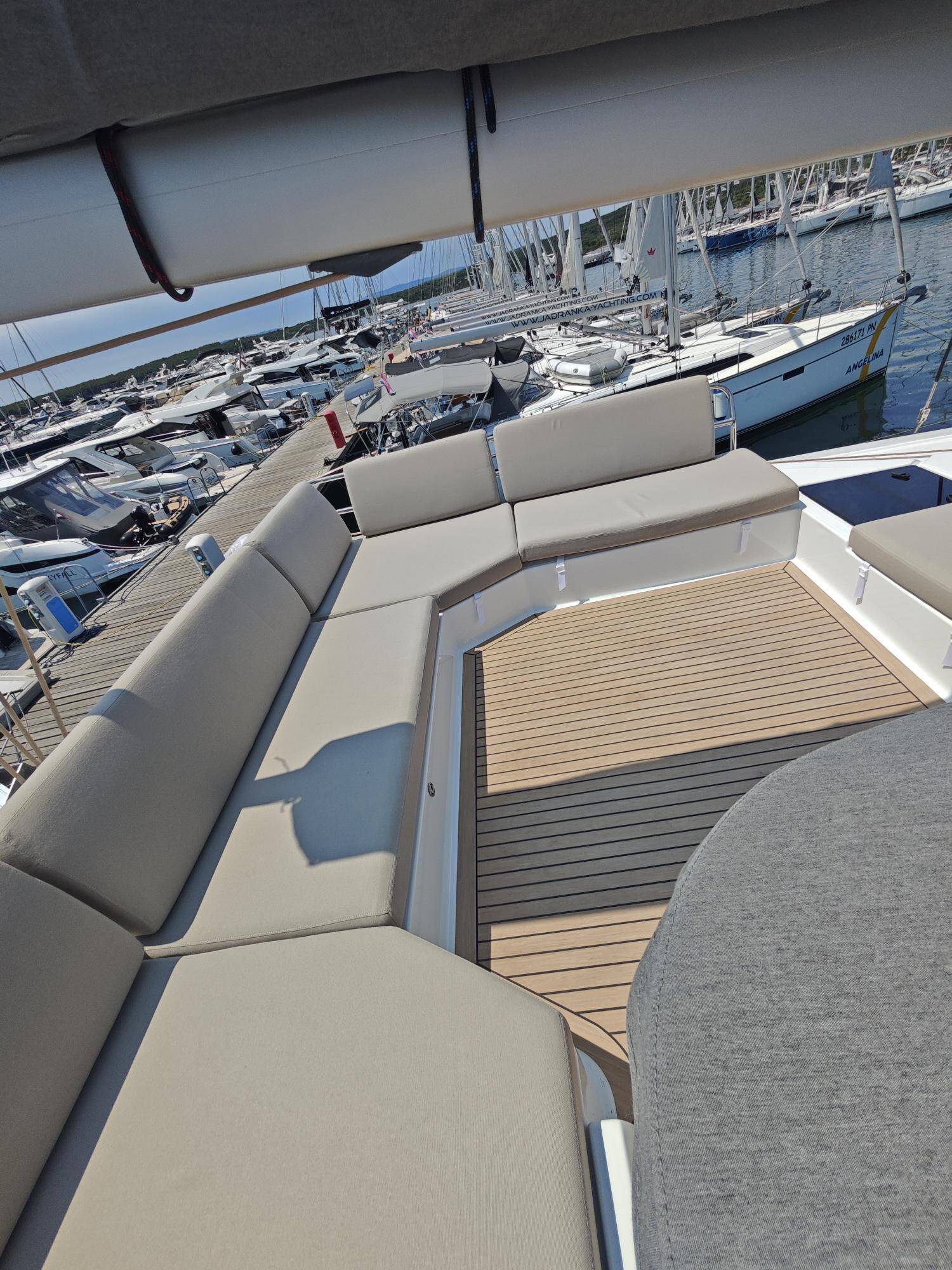 Fountaine Pajot Elba 45