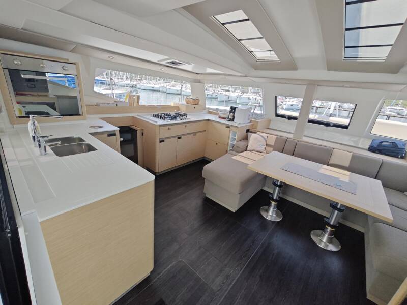 Fountaine Pajot Elba 45
