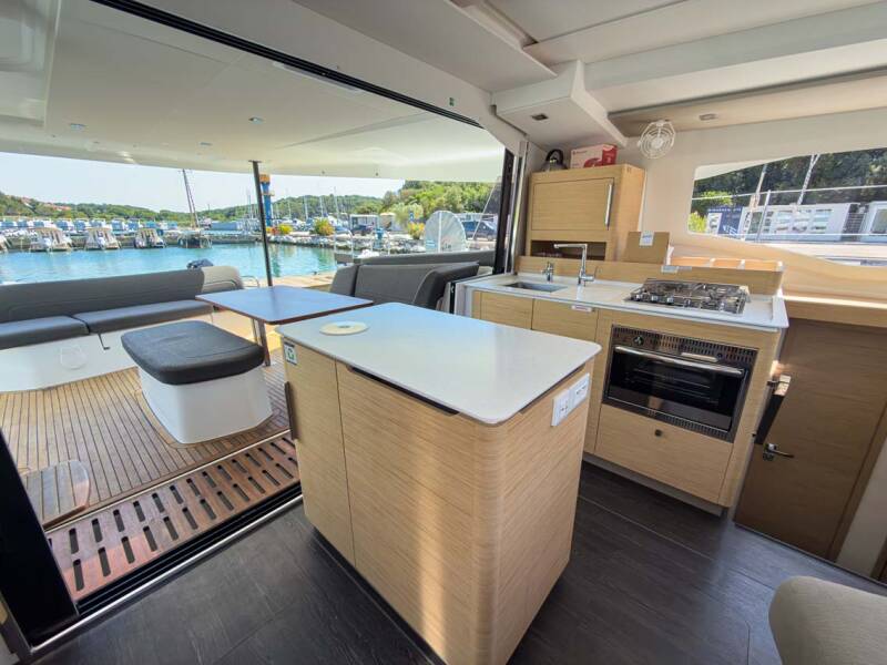 Fountaine Pajot FP 41 Quatuor 3