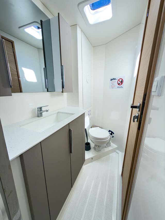 Fountaine Pajot FP 41 Quatuor 3