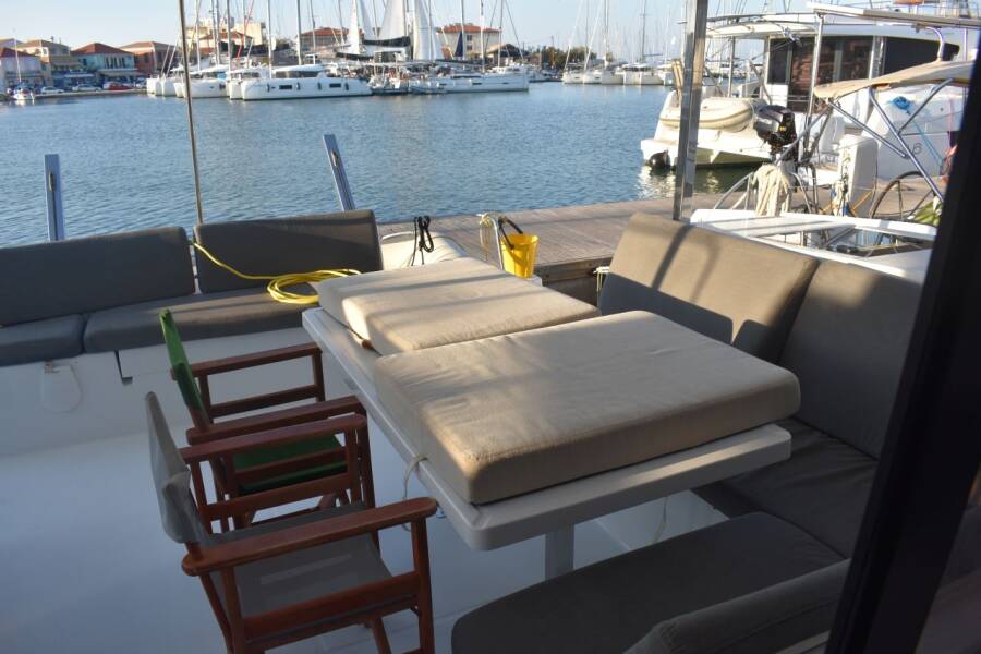 Fountaine Pajot Isla 40