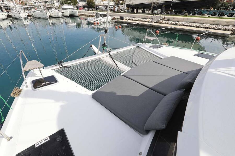 Fountaine Pajot Isla 40