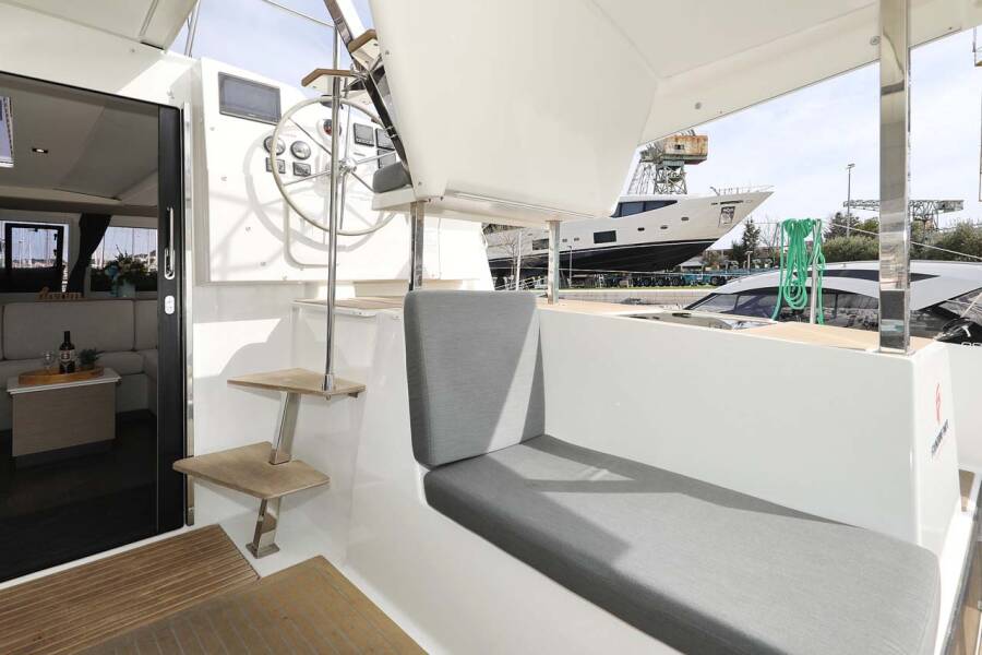 Fountaine Pajot Isla 40