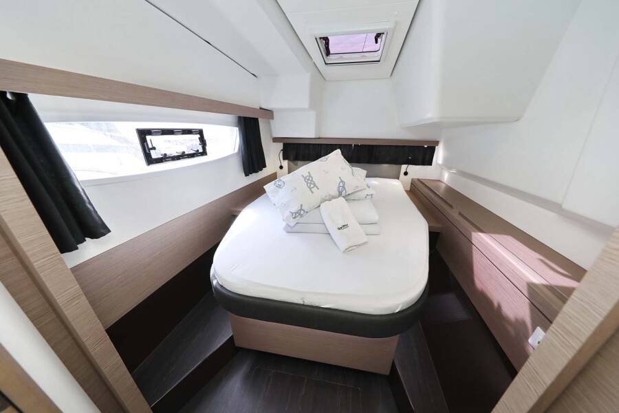 Fountaine Pajot Isla 40