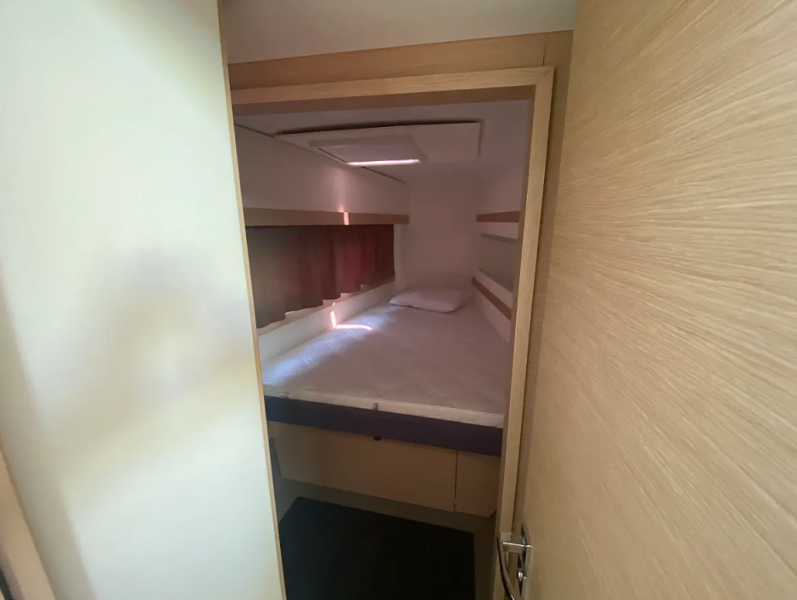 Fountaine Pajot Isla 40