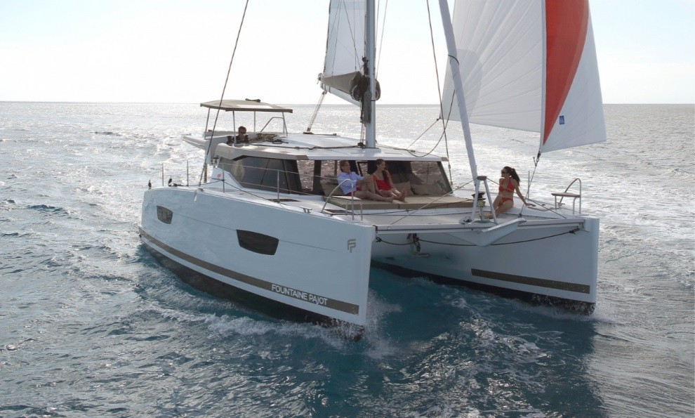 Fountaine Pajot Lucia 40