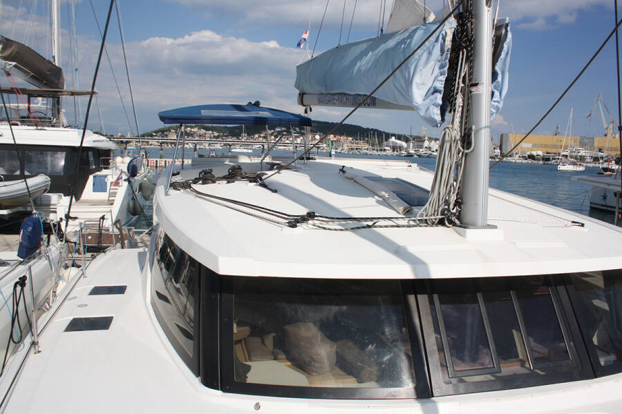 Fountaine Pajot Lucia 40