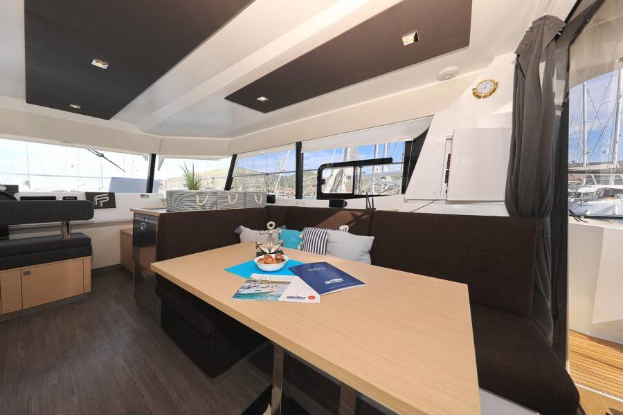 Fountaine Pajot MY 37