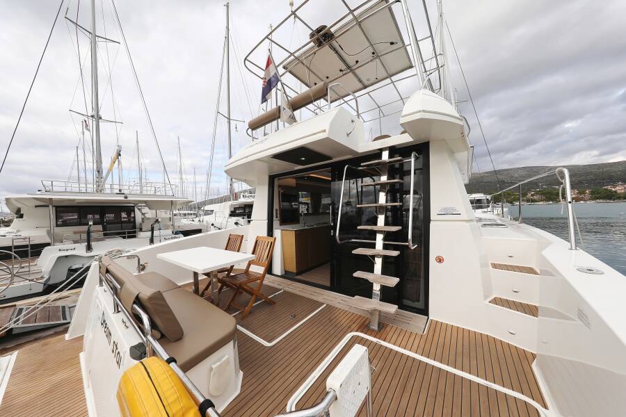 Fountaine Pajot MY 37