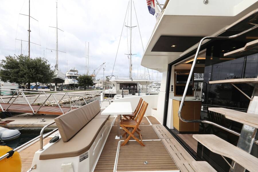 Fountaine Pajot MY 37