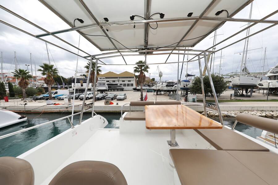 Fountaine Pajot MY 37