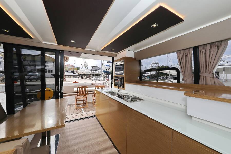 Fountaine Pajot MY 37