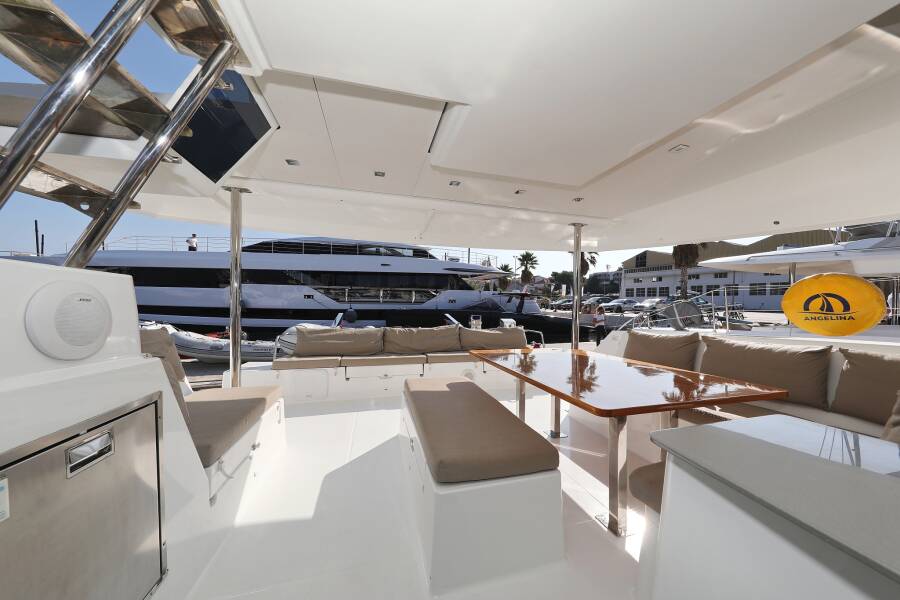 Fountaine Pajot Saba 50