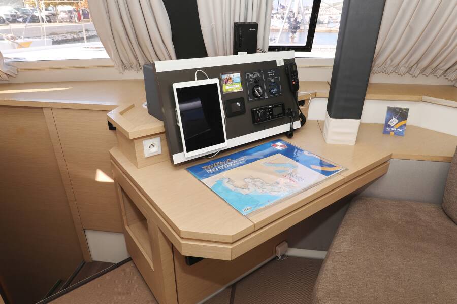 Fountaine Pajot Saba 50