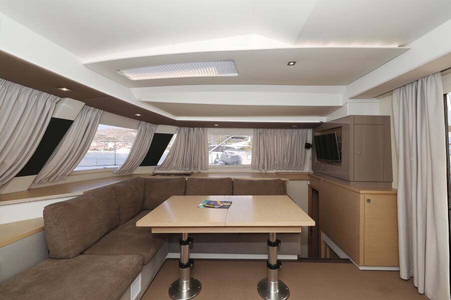 Fountaine Pajot Saba 50