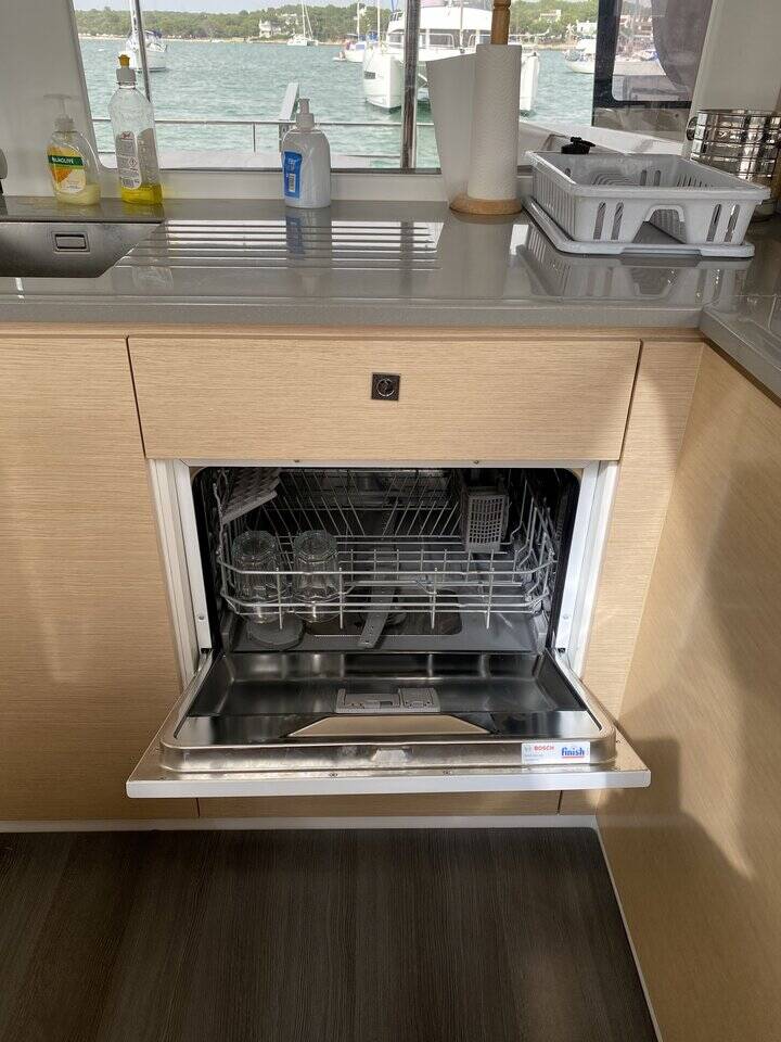 Fountaine Pajot Saba 50