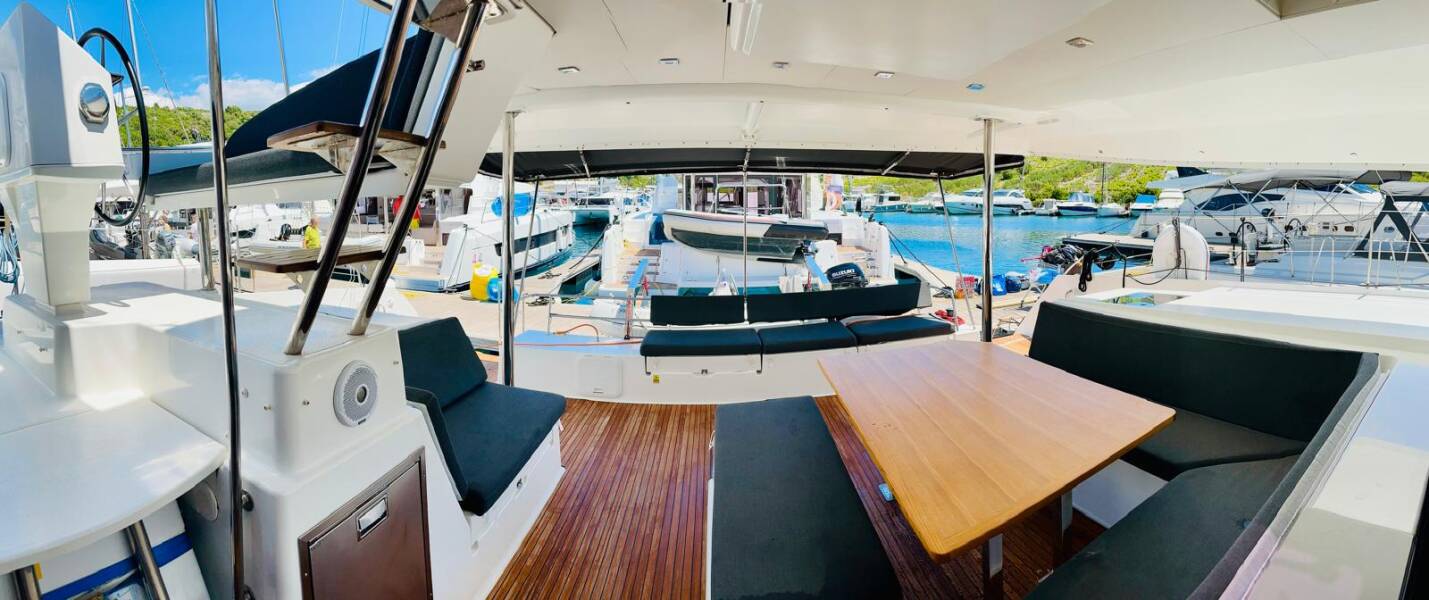 Fountaine Pajot Saba 50