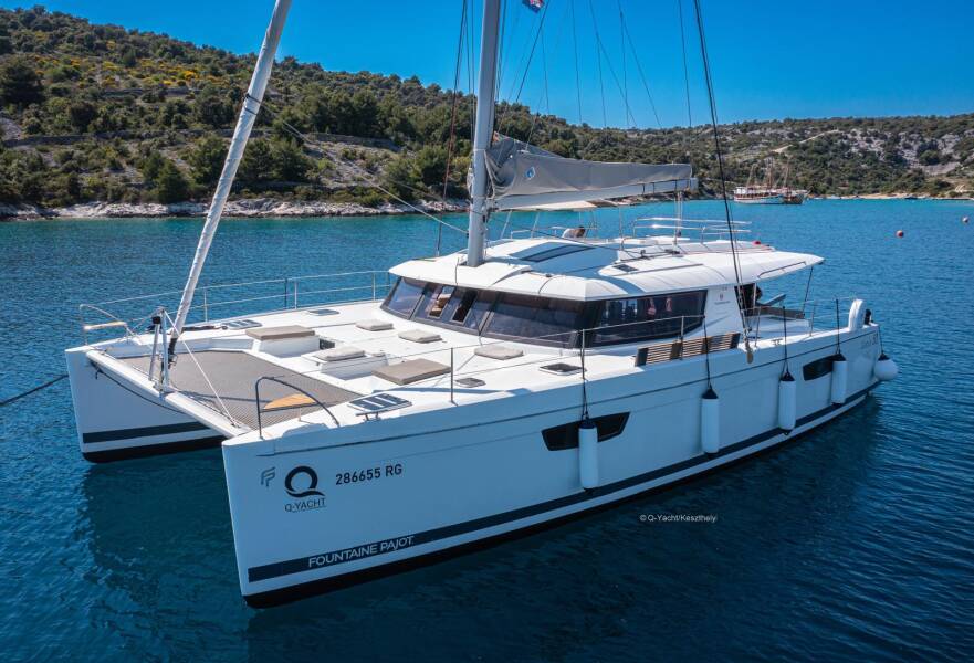 Fountaine Pajot Saba 50